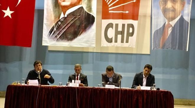 CHP´Lİ MUHARREM ERKEK´TEN ÇİFTE PANEL