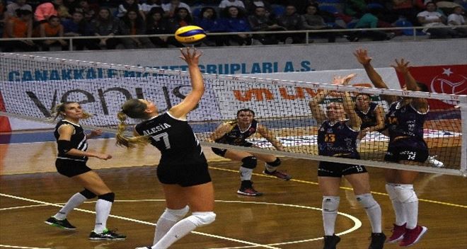 Bayanlar Kupa Voley: Çanakkale Belediyespor: 3 - Beşiktaş: 1