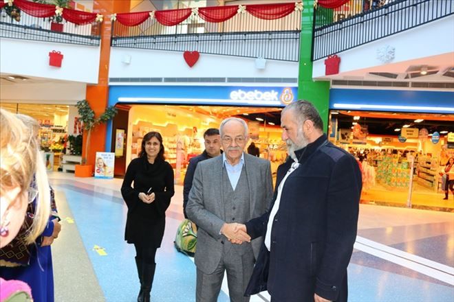 Kepez Belediyesi Üreten Kadın Platformu sergisine yoğun ilgi