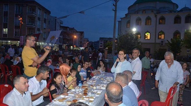 Ak Parti Çanakkale Merkez İlçe Teşkilatının İftar Programları Devam Ediyor...