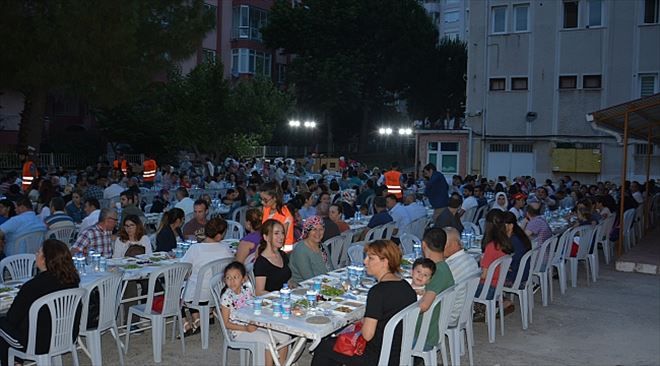 İl Sağlık Müdürlüğünden İftar Yemeği