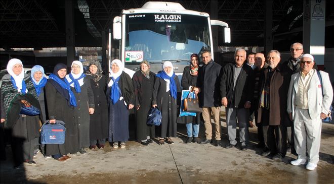 Ramazan Demir Hoca Umre Kafilesi Yola Çıktı