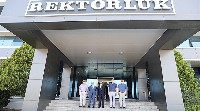 VALİ AKTAŞ, ÇANAKKALE ONSEKİZ MART ÜNİVERSİTESİNİ ZİYARET ETTİ