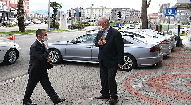 BAŞKAN GÖKHAN, VALİ İLHAMİ AKTAŞ'I AĞIRLADI