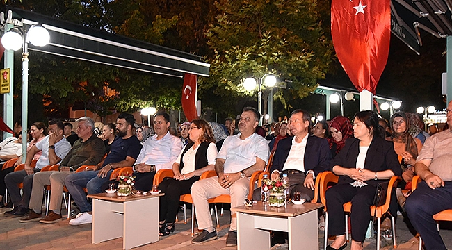 "AZİZ ŞEHİTLERİMİZİ RAHMET VE ŞÜKRANLA ANIYORUZ"